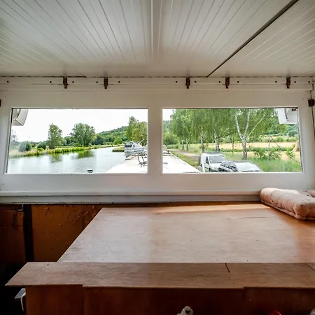 De Marinier - Insolite Botel
