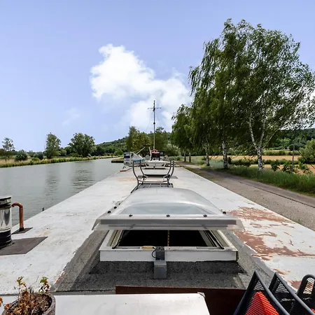 Botel De Marinier - Insolite